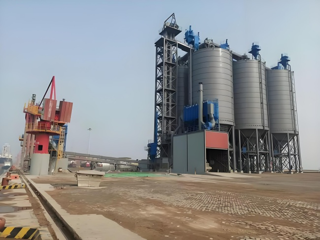 德州高架骨料仓